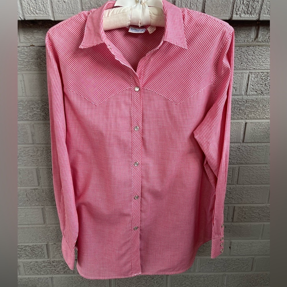 Vintage Levi’s! 70s Levi Strauss & Co Red/White Checkered Button Down